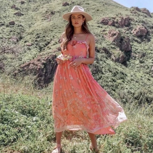 Spell Hendrix Boho Strappy Gown - Picture 2 of 16